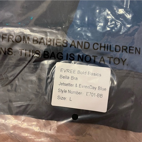 NWT Evree Bella Bra size large - Picture 4 of 6